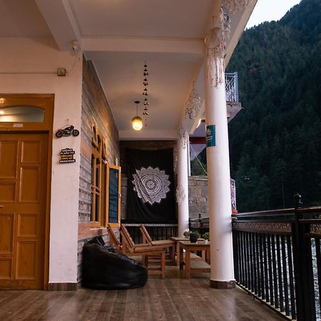 Wabi Sabi Riverside Hostel Kasol Bagian luar foto