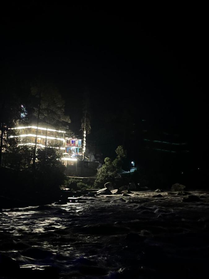 Wabi Sabi Riverside Hostel Kasol Bagian luar foto