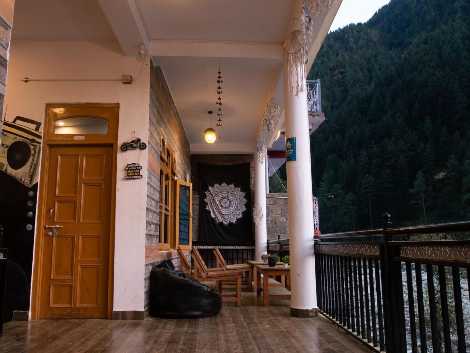 Wabi Sabi Riverside Hostel Kasol Bagian luar foto