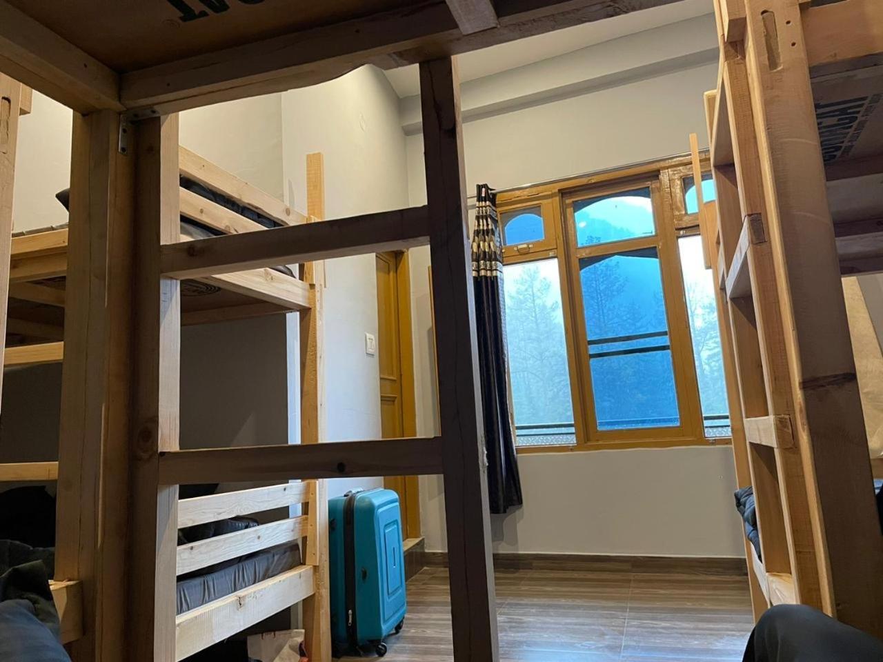 Wabi Sabi Riverside Hostel Kasol Bagian luar foto